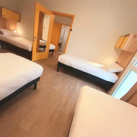 Greet Coeur Des Landes 2* カステ